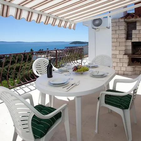 Fantasy Sea View Apartment